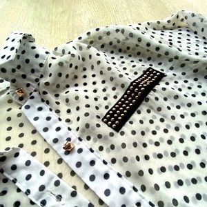 🖤Polka Dot Button-Down Shirt🖤